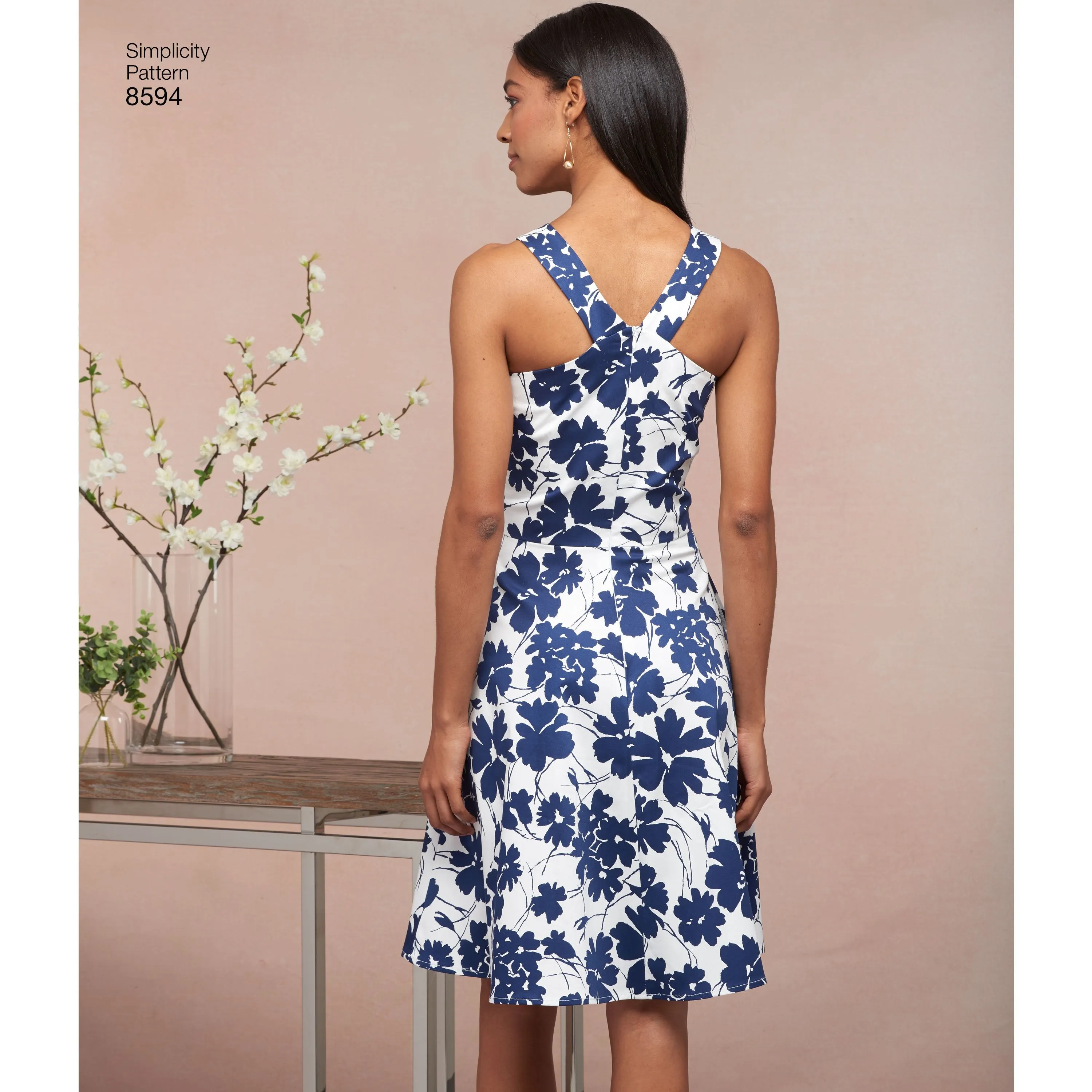 Simplicity Pattern 8594 Women's and Miss petite dresses
