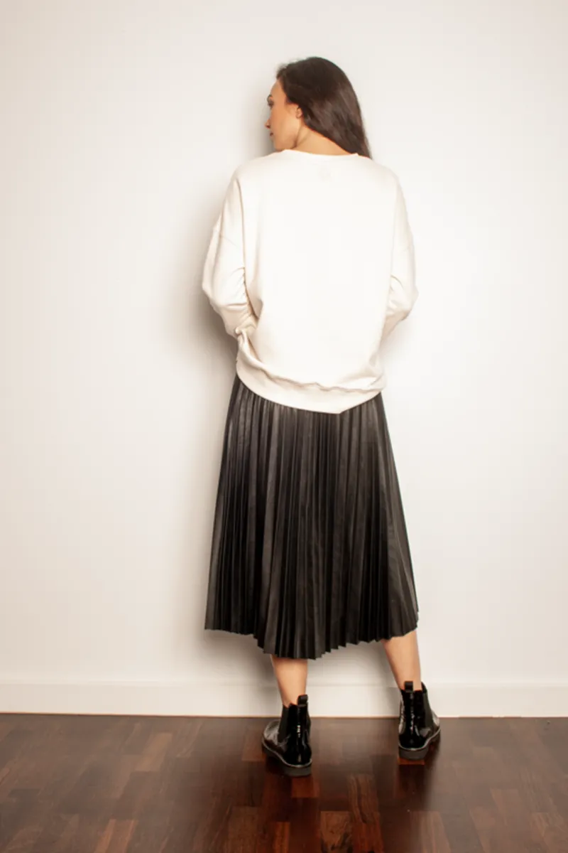The Others - The PU Sunray Skirt - Black