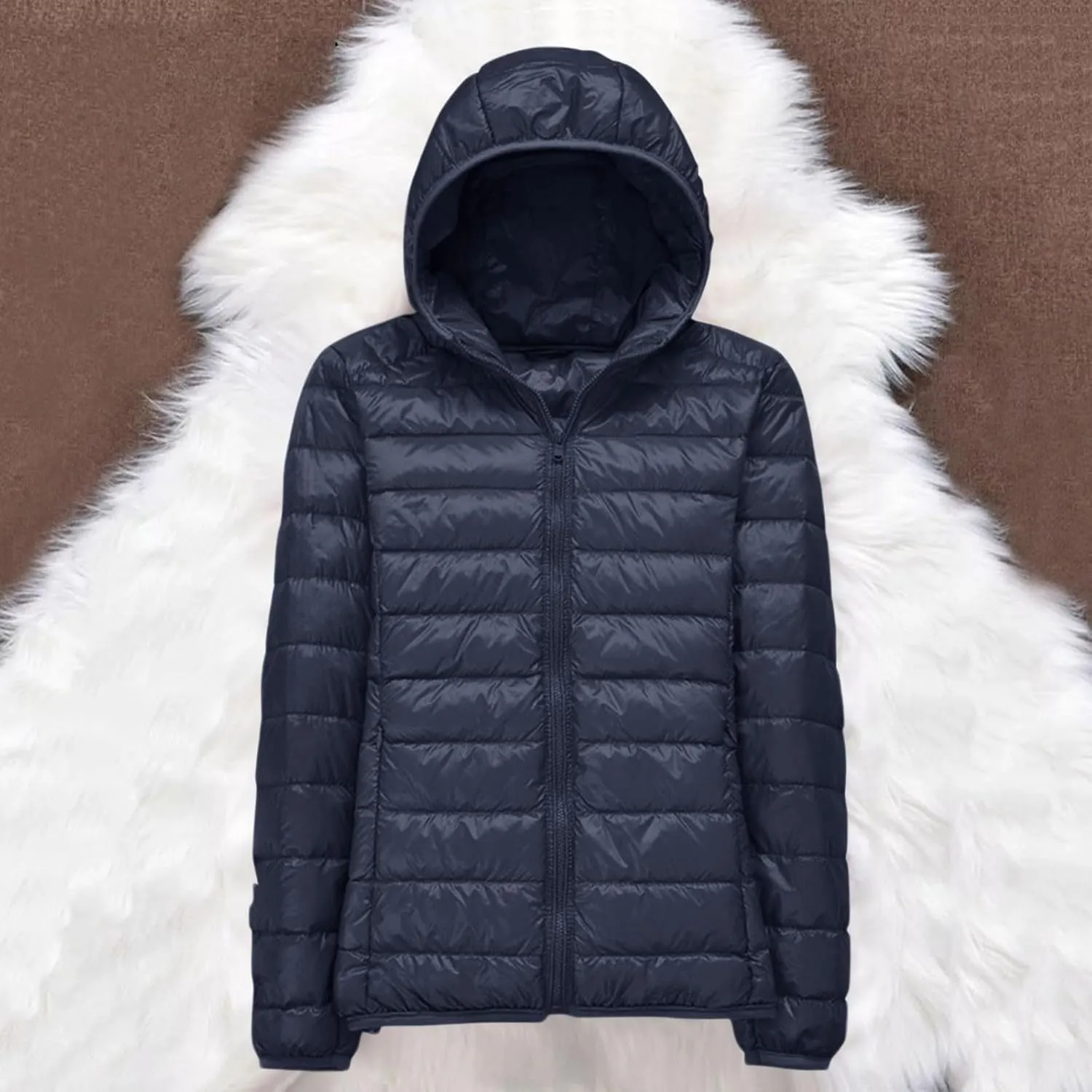 Womens Hooded Jacket Short Down Coat Hooded Packable Puffer Jacket Lightweight Warm Puffy Quilted Coat
